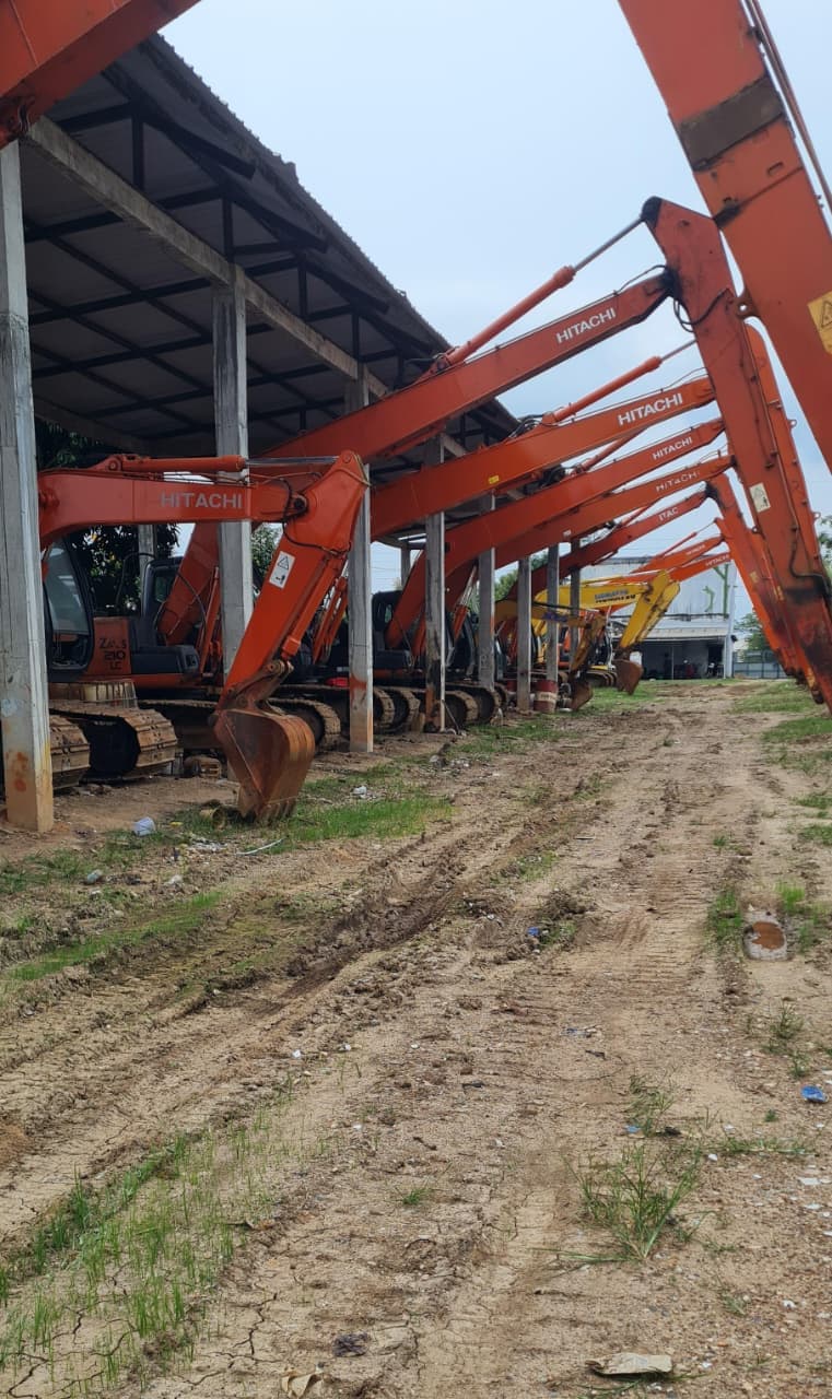 Rental Excavator Mulya Jaya Konstruksi di Banjarbaru untuk Proyek Sungai, Drainase, dan Irigasi